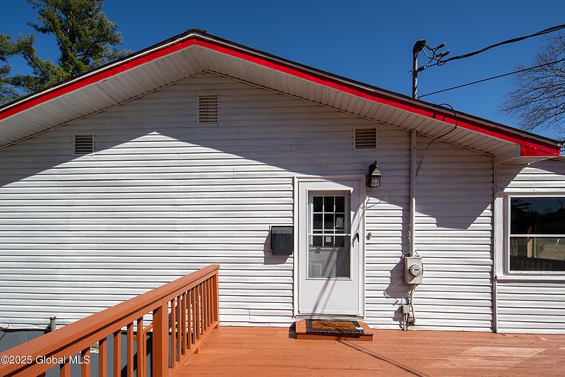 3rd image of 86 Pettis Road