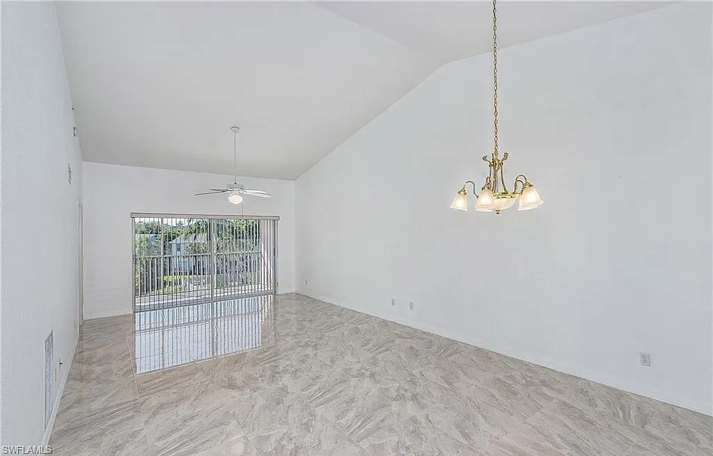 2 bed, 2.0 bath, 1191 sqft, $2,100 — Photo 4