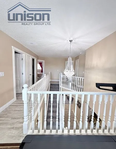 66 Royal Highland Rd NW — Photo 8