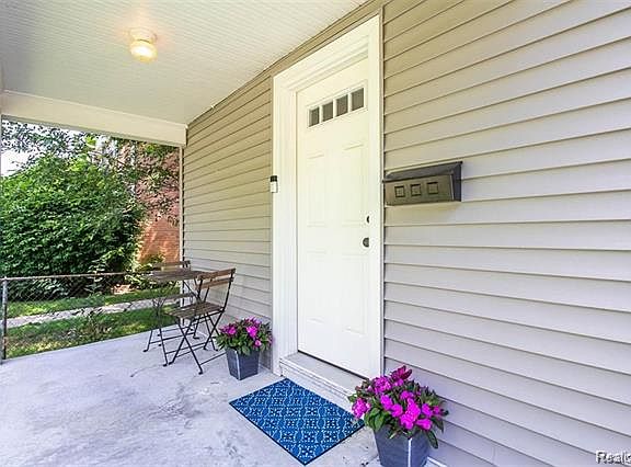 5th image of 3126 Shenandoah Dr