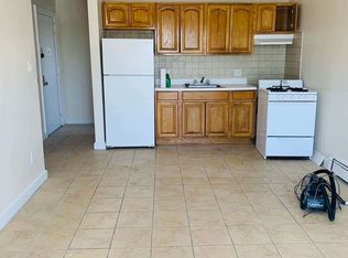 21-29 21st Ave #3R, Astoria, NY 11105