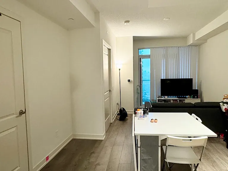 4955 Yonge St #1001 — Photo 15