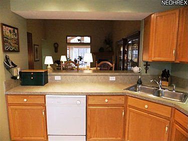 4th image of 670 Ledgerock Cir