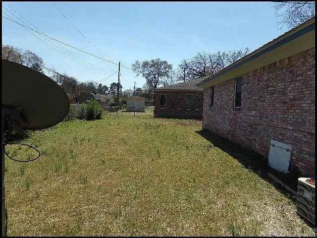 905 Norma Ct — Photo 22