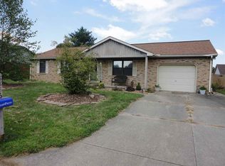 8866 Westwood Dr, Newburgh, IN