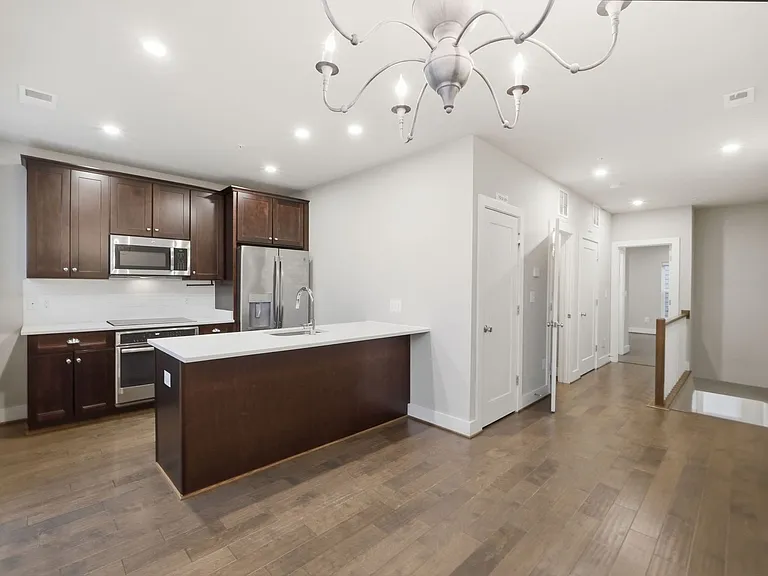 7227 Georgia Ave NW #B — Photo 12