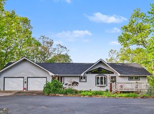 89 McClure Ln, Sky Valley, GA 30537