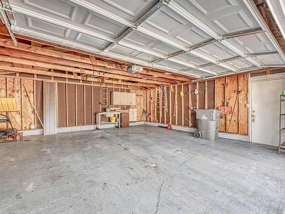 2nd image of 3419 Georgetown Rd