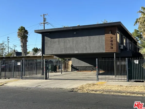 1233 E Weber Ave, Stockton, CA 95205