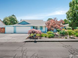 305 NE 12th St, Battle Ground, WA 98604