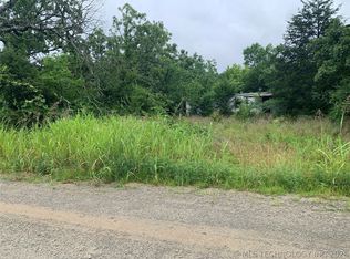 210 E Nelson Rd, Stigler, OK 74462