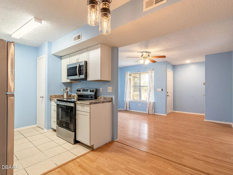 1600 Big Tree Rd #B7 — Photo 9