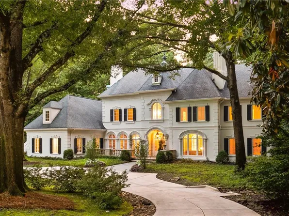 7430 Wildercliff Dr, Sandy Springs, GA 30328