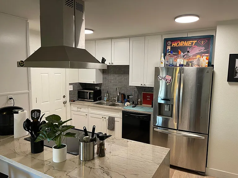 1324 E Verlea Dr — Photo 14