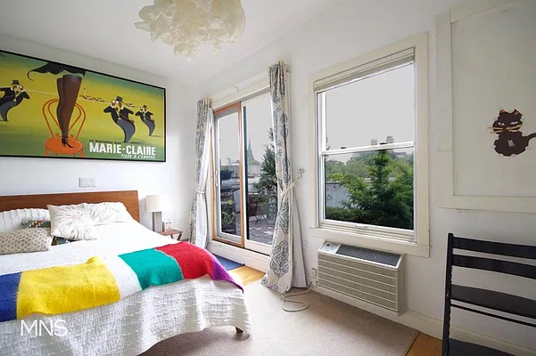 Rented by MNS | media 21