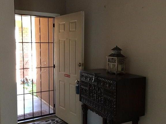 4th image of 3037 E Charleston Ave