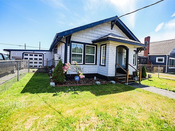 2nd image of 2922 Aberdeen Avenue
