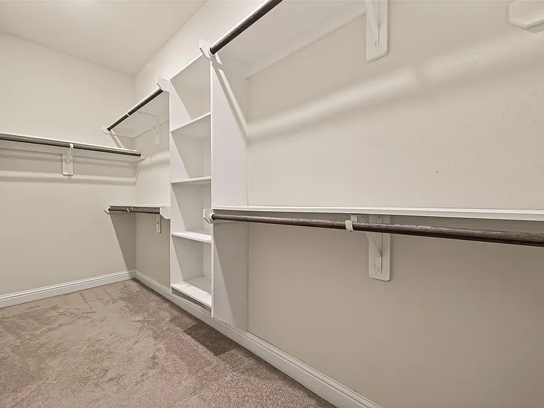 10514 Inverclyde Dr — Photo 40