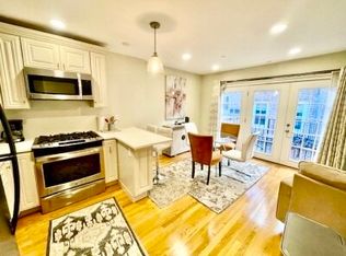 17 Clark St #4, Boston, MA 02109