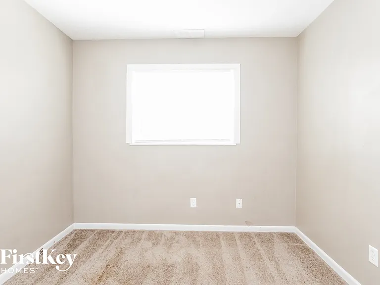 3223 Vincz Dr — Photo 13
