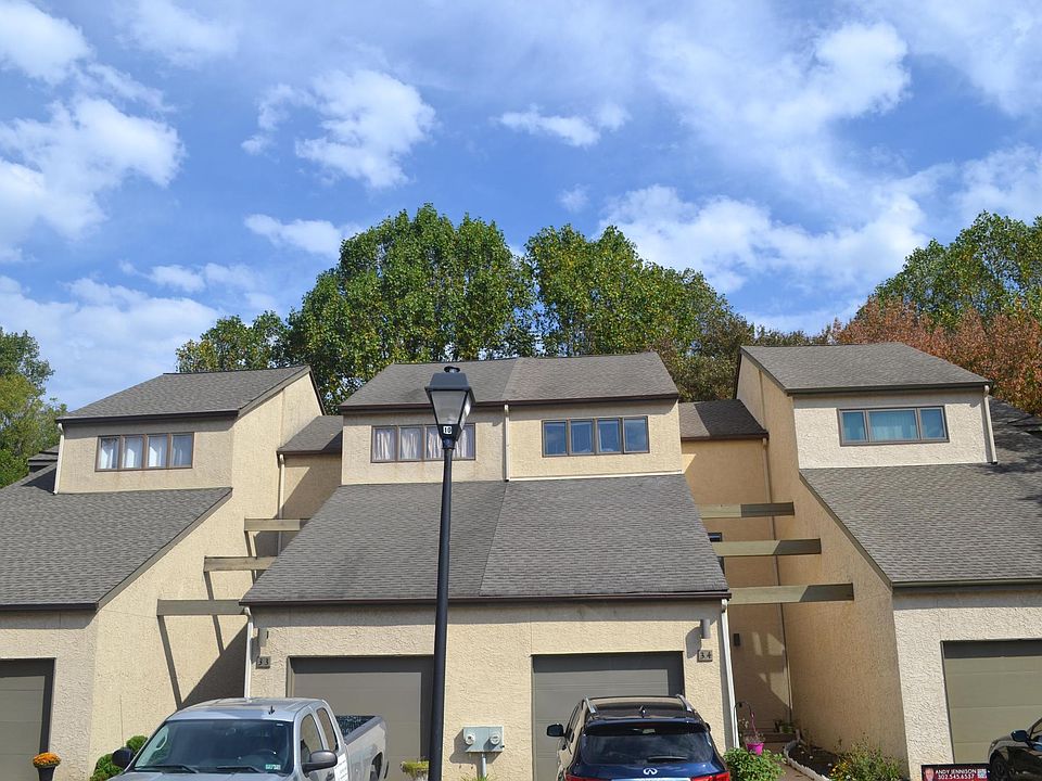 1st image of 34 Falcon Ct #34