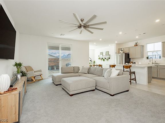 5th image of 10957 Parsley Ave