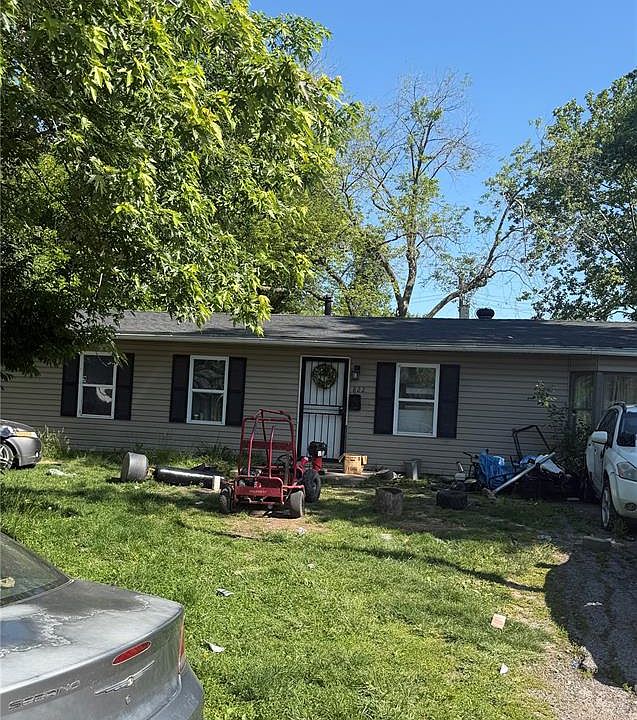 2nd image of 822 Saint Matthew Dr