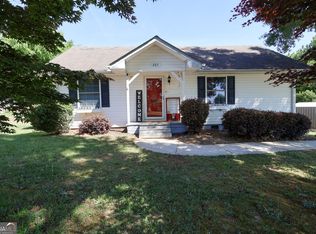 265 Club Dr, Locust Grove, GA 30248
