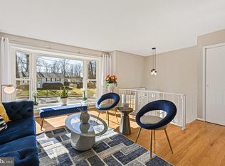 7910 Gosport Ln, Springfield, VA 22151