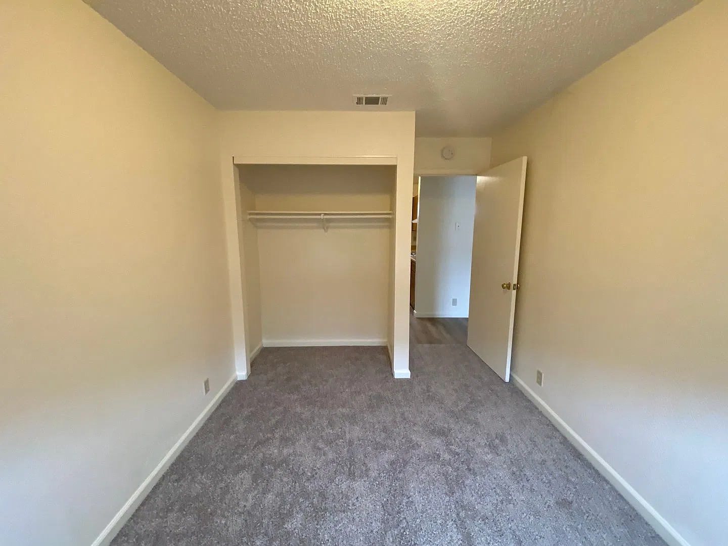 9339 Musselman Dr. Apt #31 — Photo 3