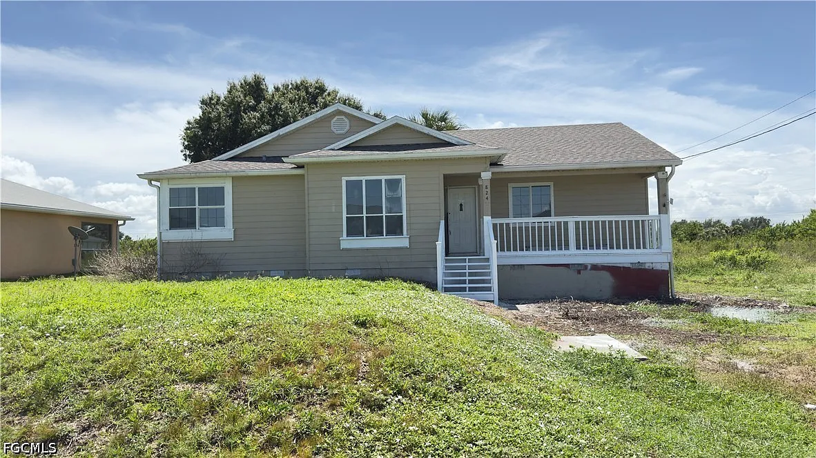 3 bed, 2.0 bath, 1288 sqft, $1,795 — Photo 1