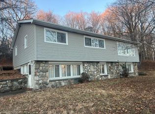 40 Alley Rd, Lagrangeville, NY 12540