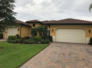 10202 Belcrest Blvd, Fort Myers, FL 33913