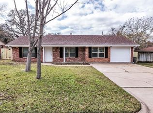 2308 Oxford St, Bryan, TX 77802
