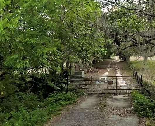 3rd image of 3230 SATURN ROAD