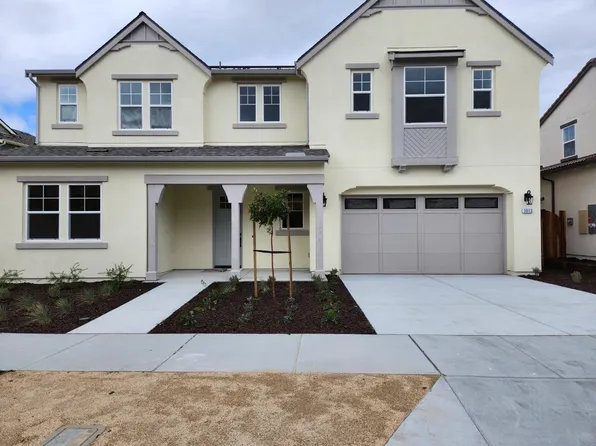 3017 Arroyo Dr, Marina, CA 93933