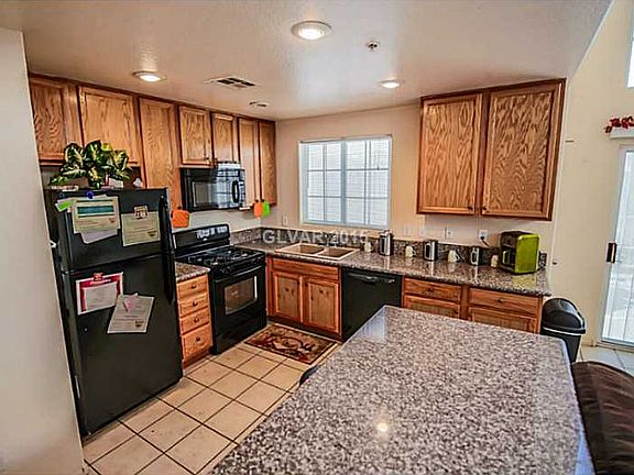 2nd image of 3233 Sunrise Cove Ave