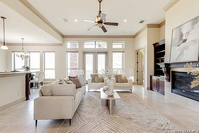 4 bed, 4.5 bath, 3531 sqft, $4,750 — Photo 4