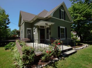 318 S Ripley St, Neosho, MO 64850