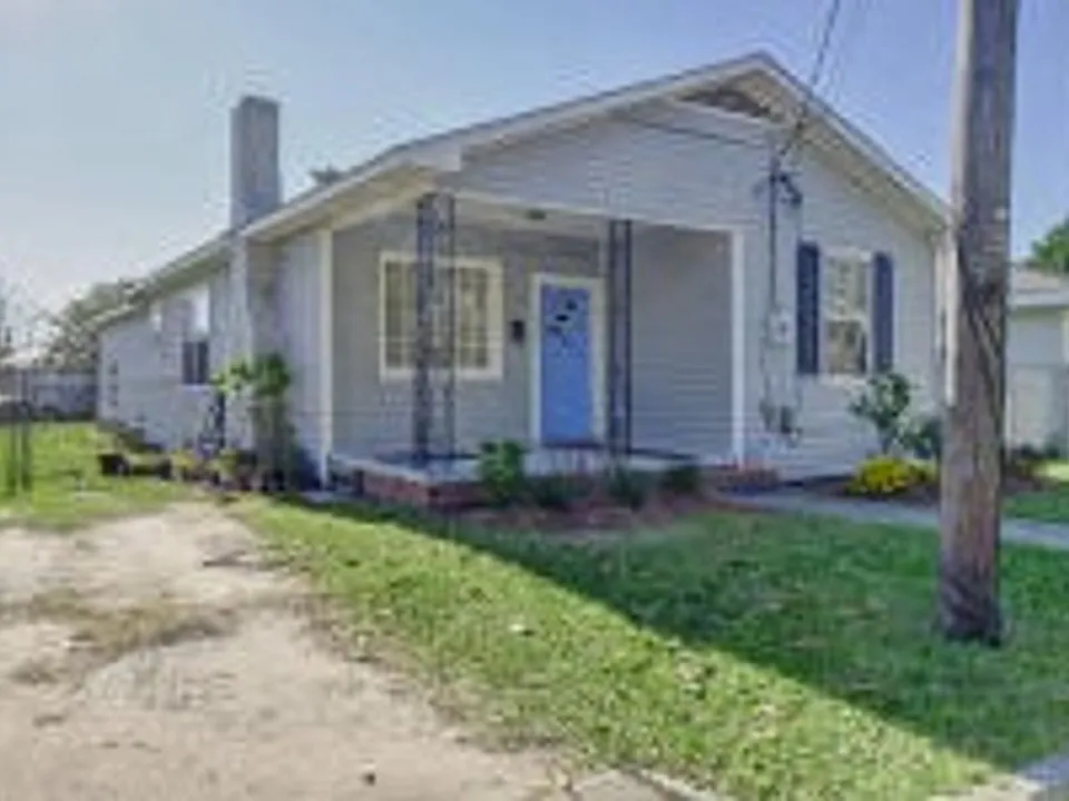 1902-1904 Lingo Street