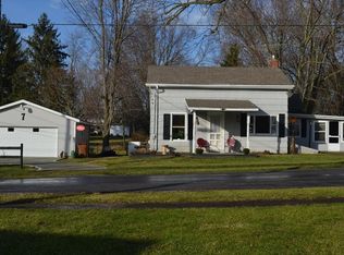 7 Spring St, Seville, OH 44273