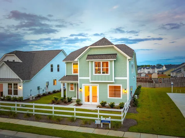 729 Opal Wing St, Moncks Corner, SC 29461