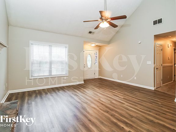 2nd image of 145 Macadamia Ct