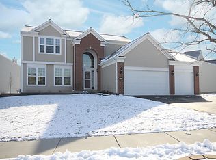 228 Foster Dr, Oswego, IL