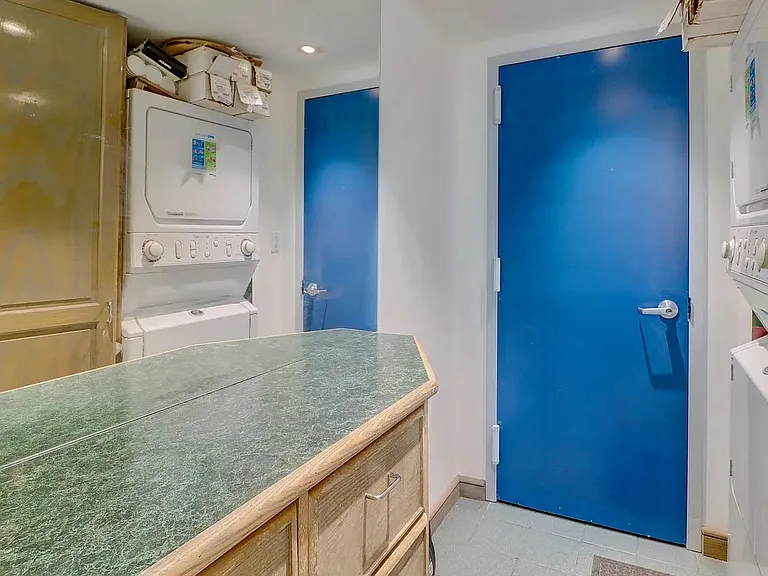 64-79 Alderton St #1 — Photo 24