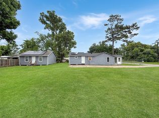 6931 Weaver Rd, Houston, TX 77028