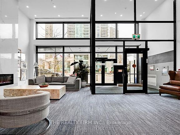 3rd image of 505 Talbot St #1305