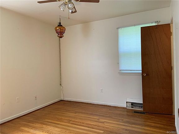 5th image of 1039 Amelia St