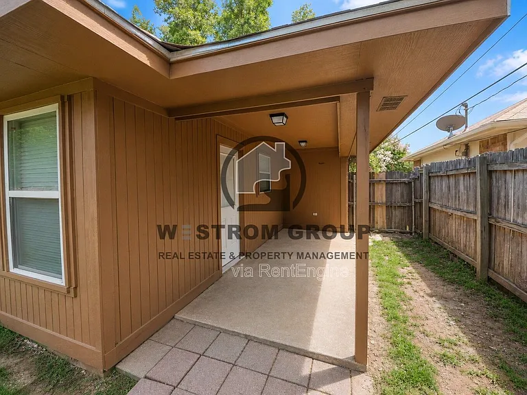 3501 Wentworth Dr — Photo 25