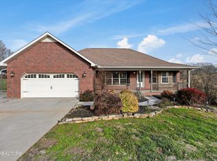 3519 Brandon Lee Dr, Maryville, TN 37804